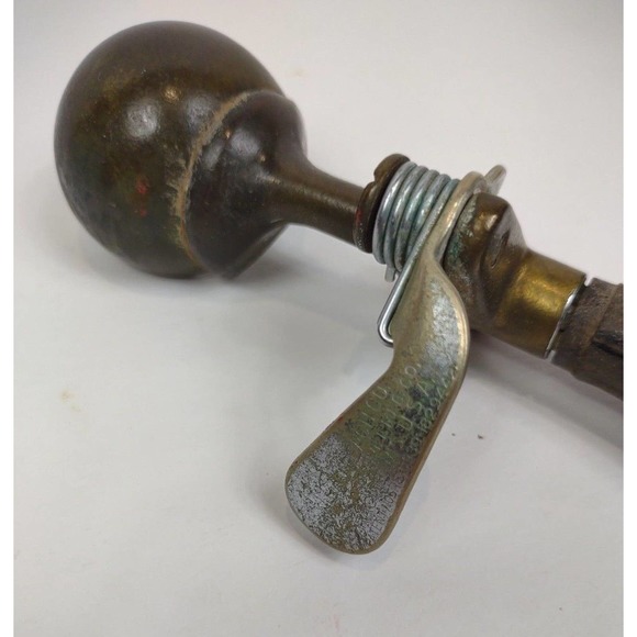 Vintage Hamilton Beach Mechanical Spring Action Ice Cream Scoop Collectible - Picture 4 of 9